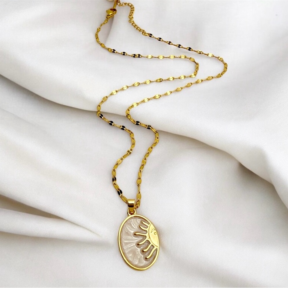 The Sun Pendant Mirror Chain Necklace 316L Stainless Steel